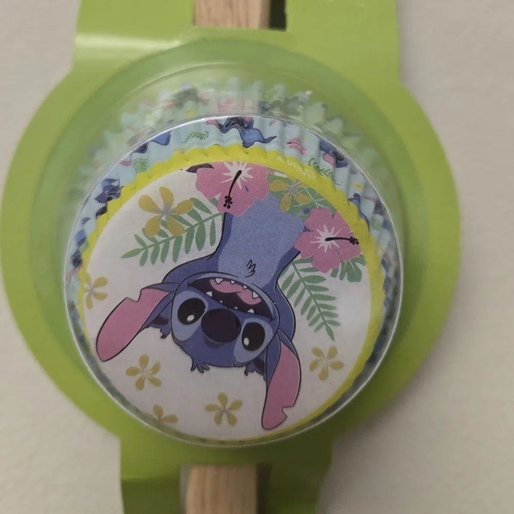 Disney Stitch Spring Floral Spatula & Baking Liner Baking Set